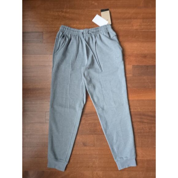 New Nike Dri-FIT Standard Fit Gray Sweatpants Tapered Ankle Sz S - Picture 1 of 6